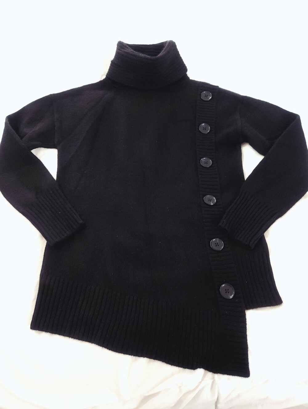 Saks Fifth Avenue Cashmere Sweater Womens Size XS Quiet Luxury black color